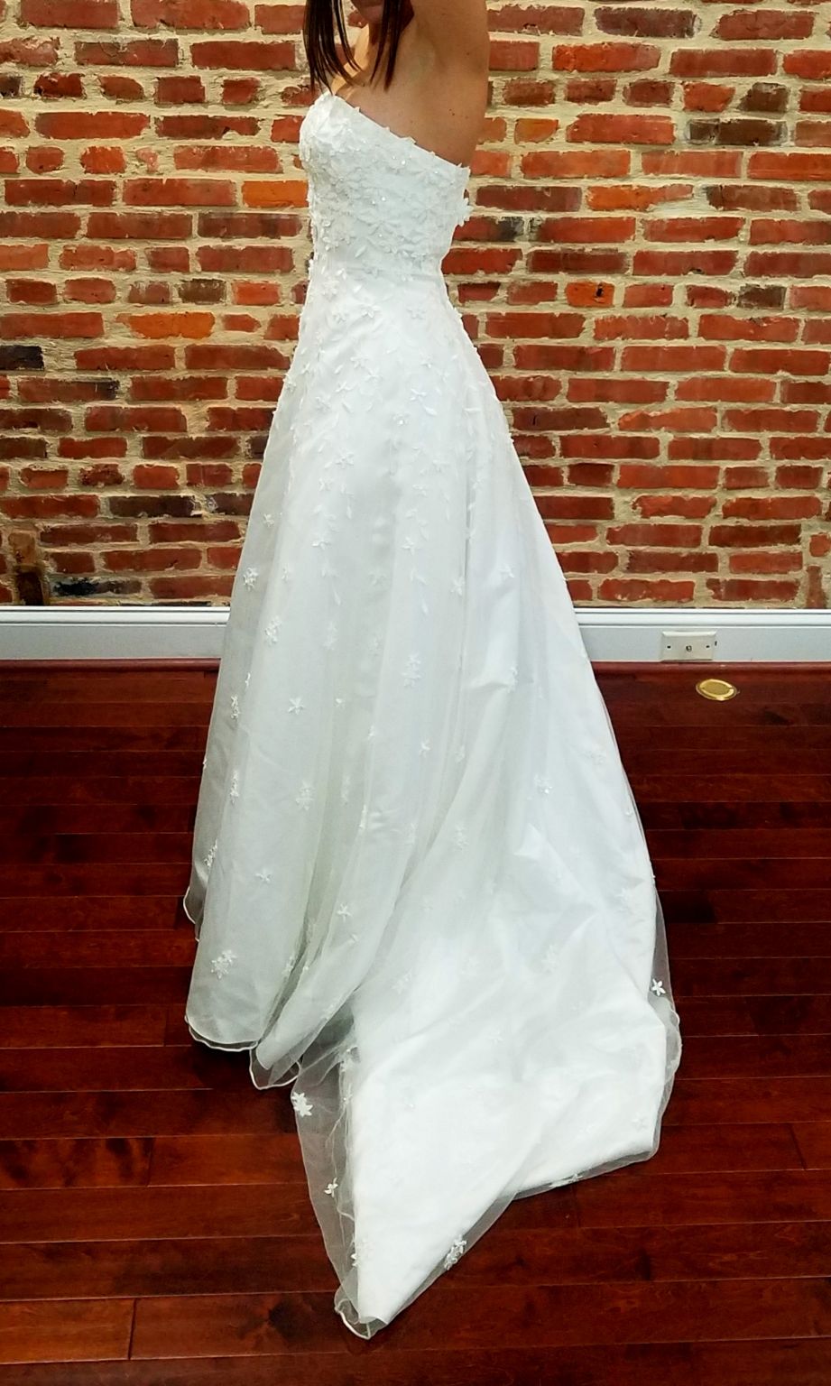 David's Bridal T8025 – Nearly Newlywed