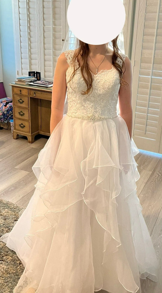 David's Bridal WG3830