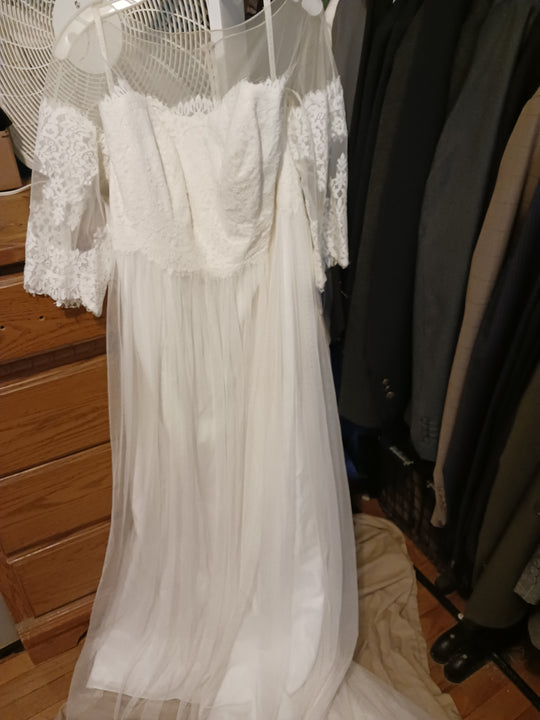 David's Bridal CLASS/STYLE (VEN) 16310024