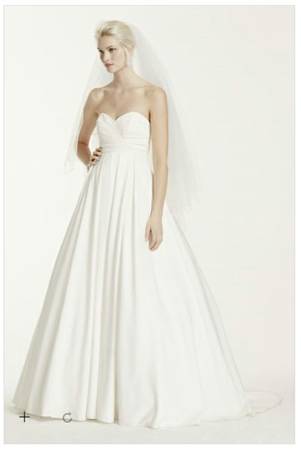 David's Bridal WG3707 – Nearly Newlywed