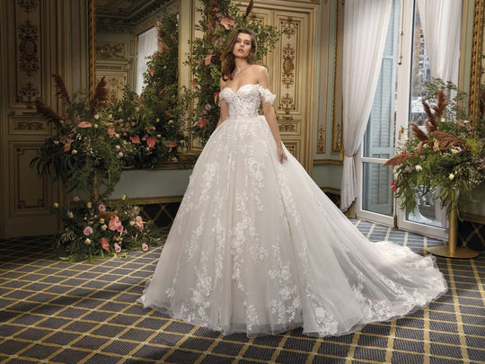 Demetrios DP487-LIV