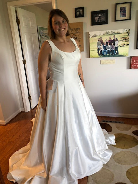 Eddy K Bishop Gown Bhldn Eddy K The Bishop SEK1184