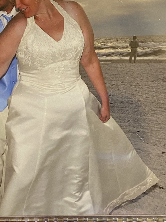 Eden Bridals RN 75428