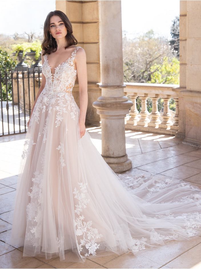 ÉLYSÉE Ines – Nearly Newlywed