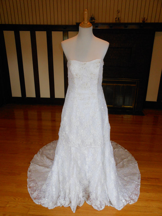 Emerald Bridal 9136SP