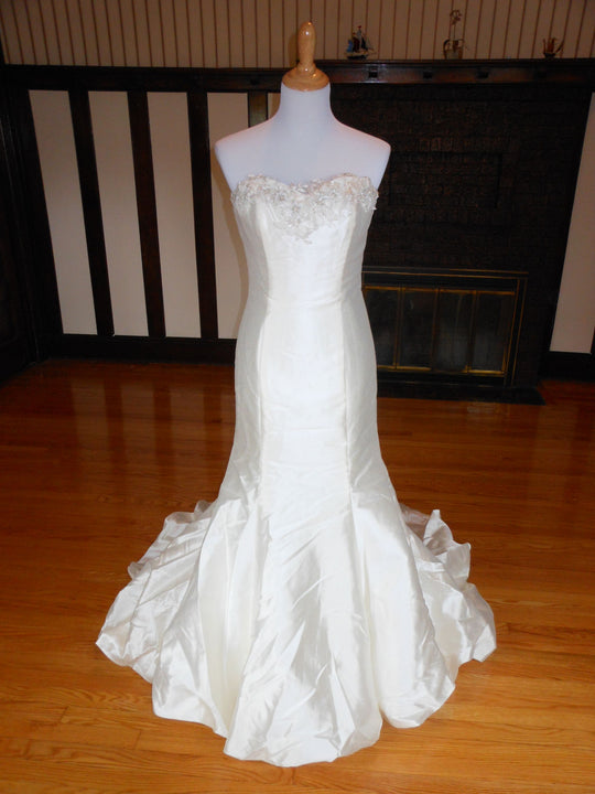 Emerald Bridal TC1924S