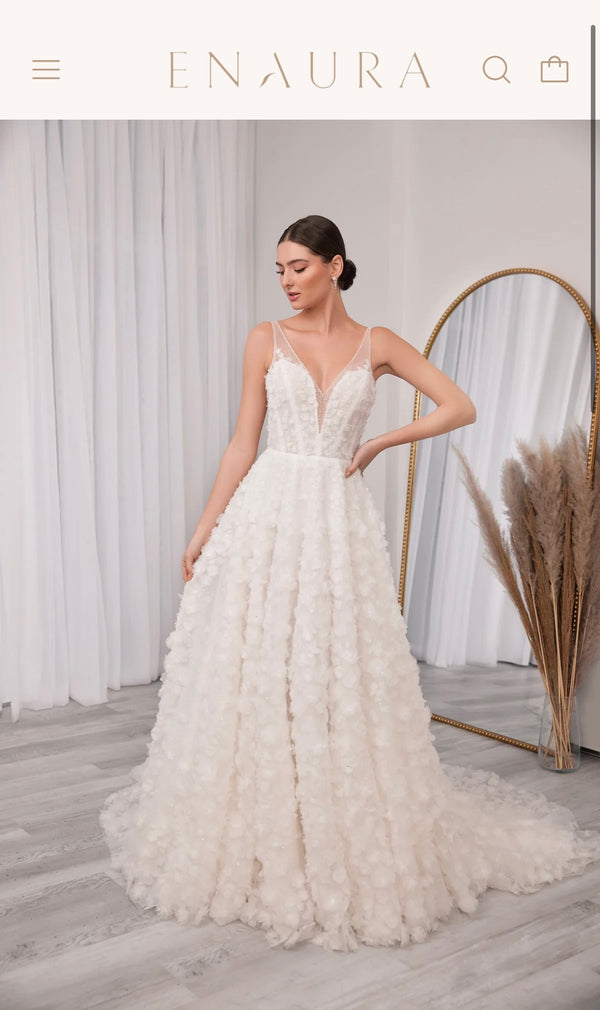 Enaura 0139838 – Nearly Newlywed