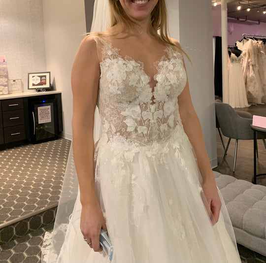 Enzoani Fleur