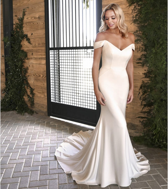 Essense of Australia D3457ZZ11