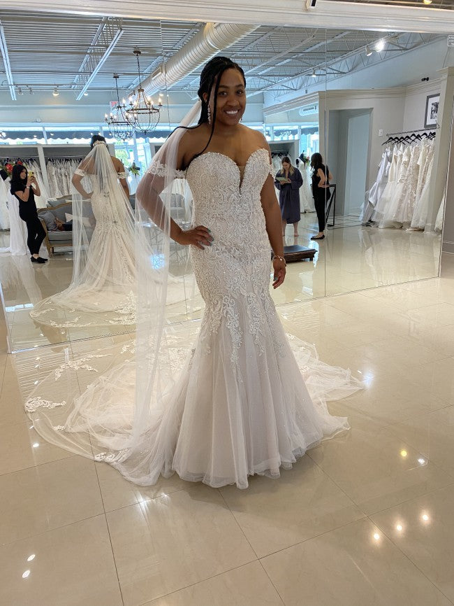 Essense of Australia D2518 - Main Image