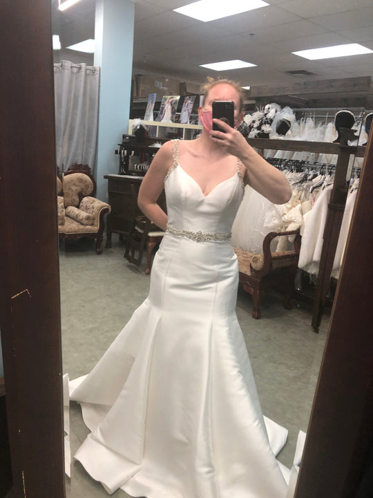 Essense of Australia no tag