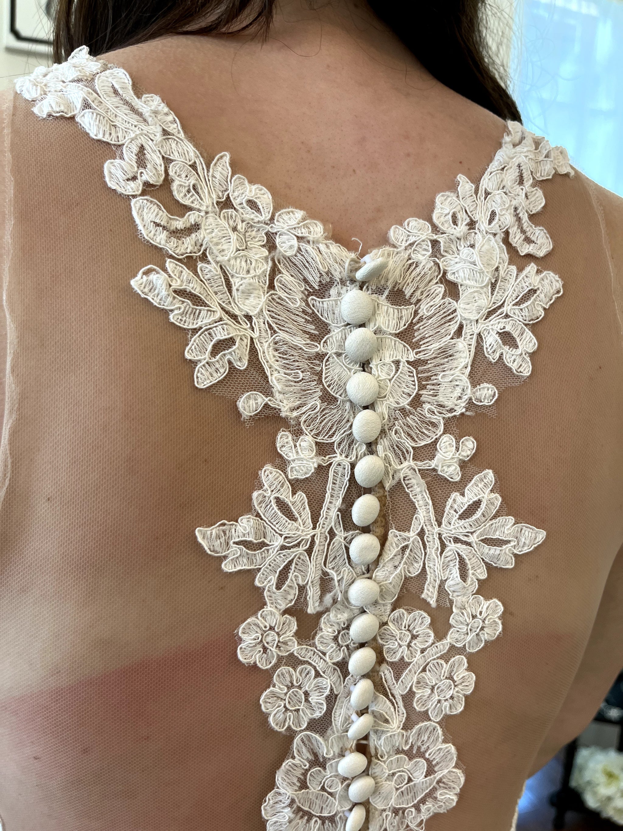 Essense of Australia D2342 – Nearly Newlywed
