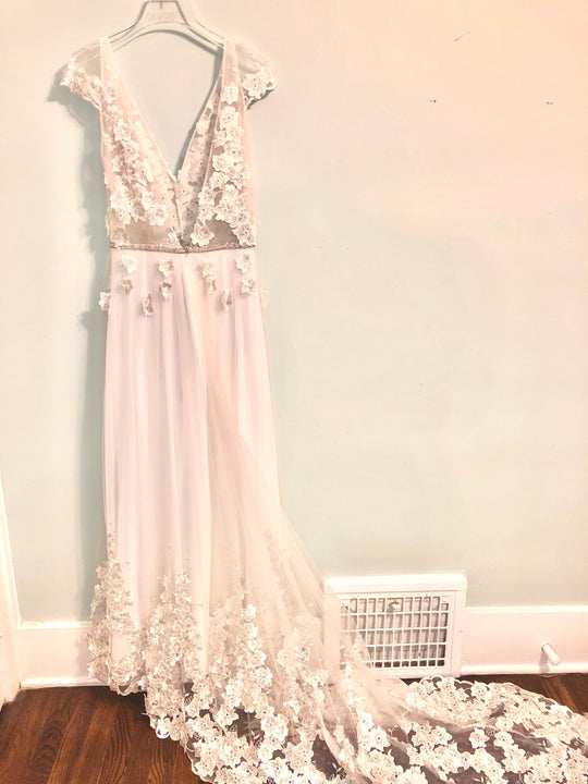 Flora Bridal Monique