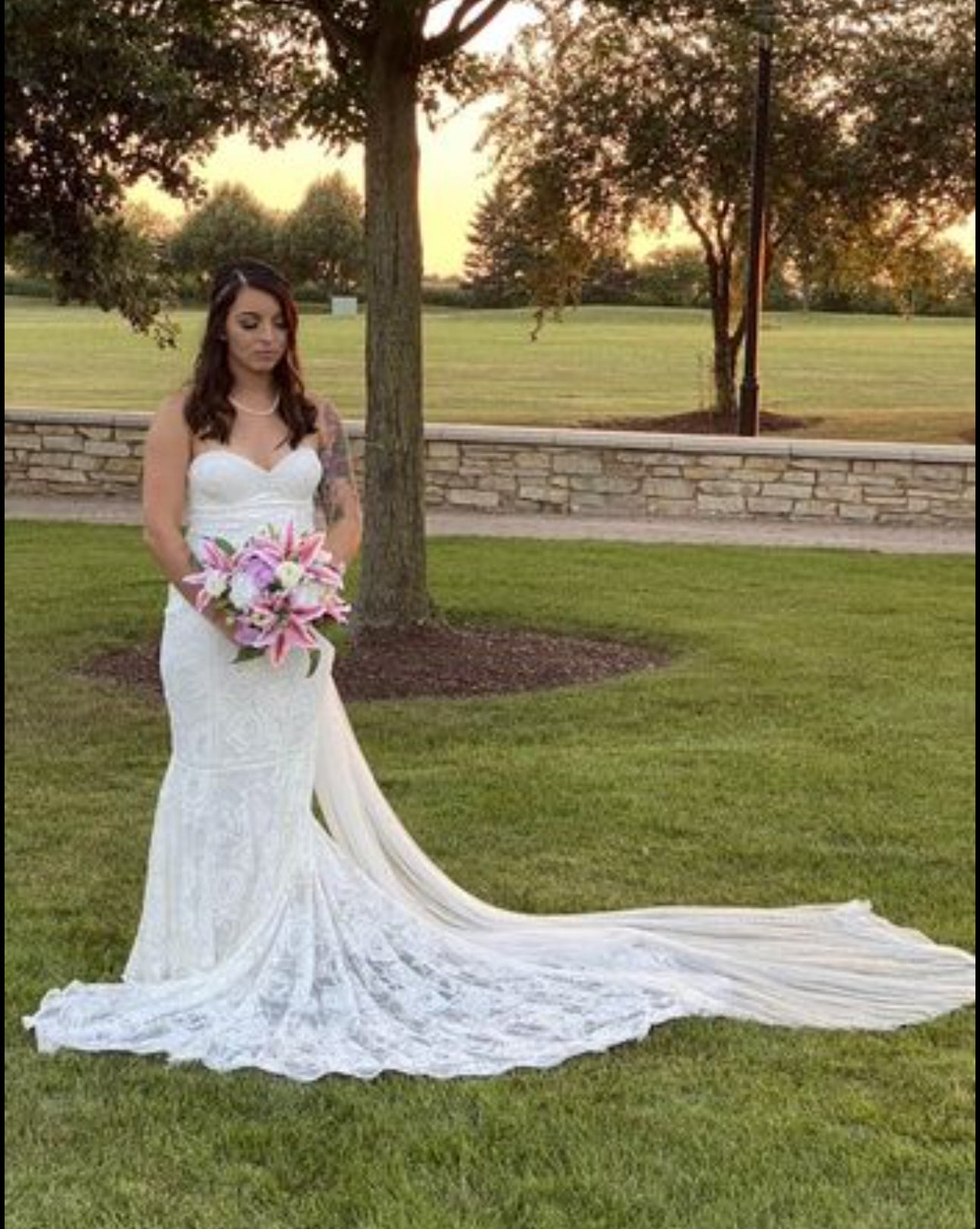 Grace Loves Lace Palm – Nearly Newlywed
