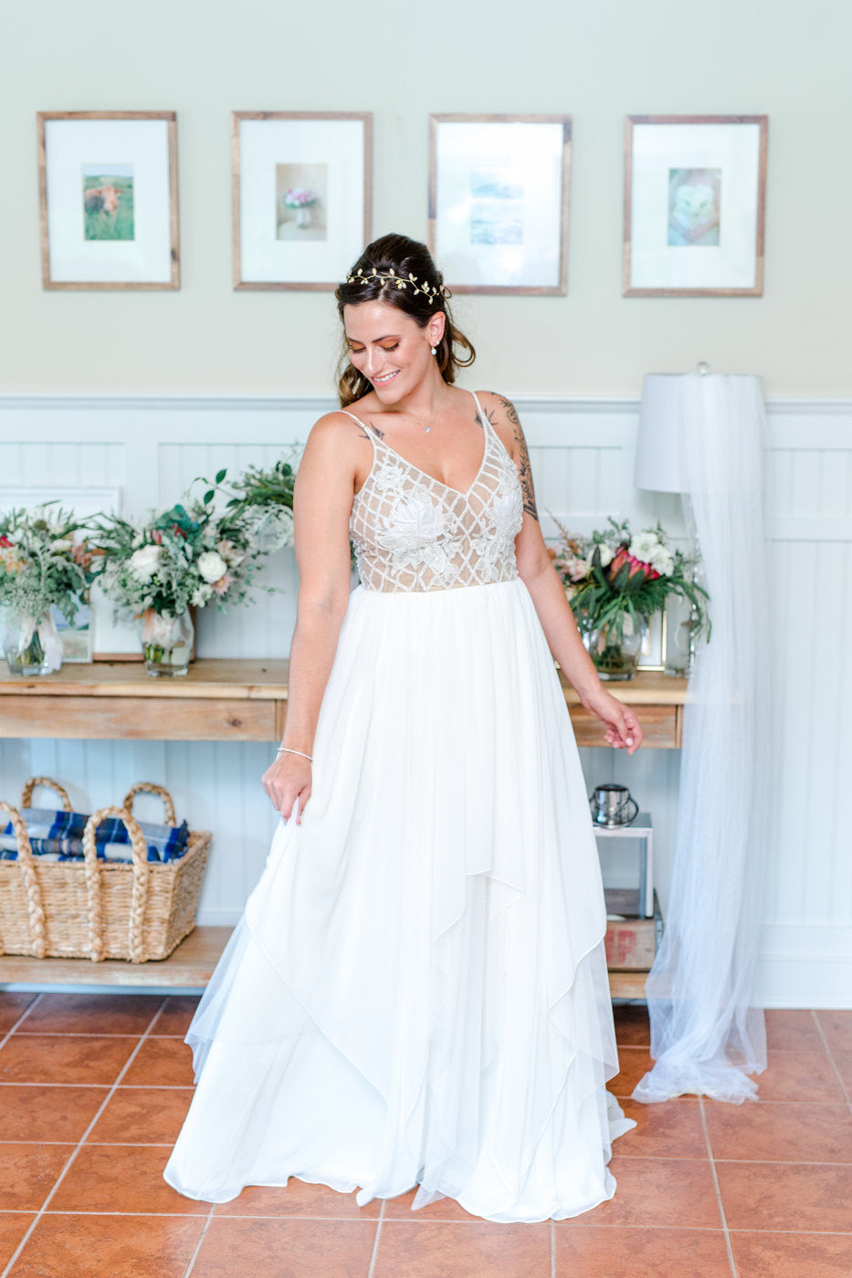 Hayley Paige Honeycomb – Nearly Newlywed