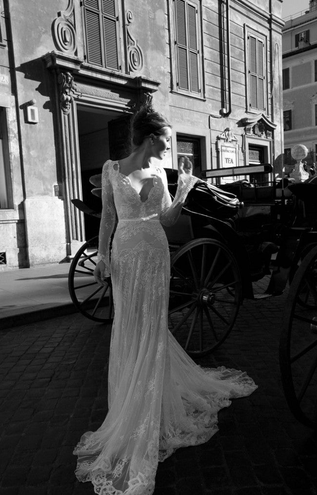 Inbal Dror BR-12-06* – Nearly Newlywed - Main Image