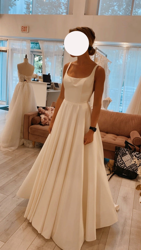 Jenny Yoo Lawrence 2921B