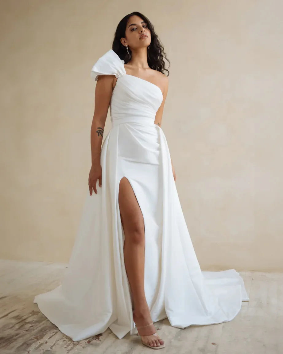 Jenny Yoo Isla – Nearly Newlywed