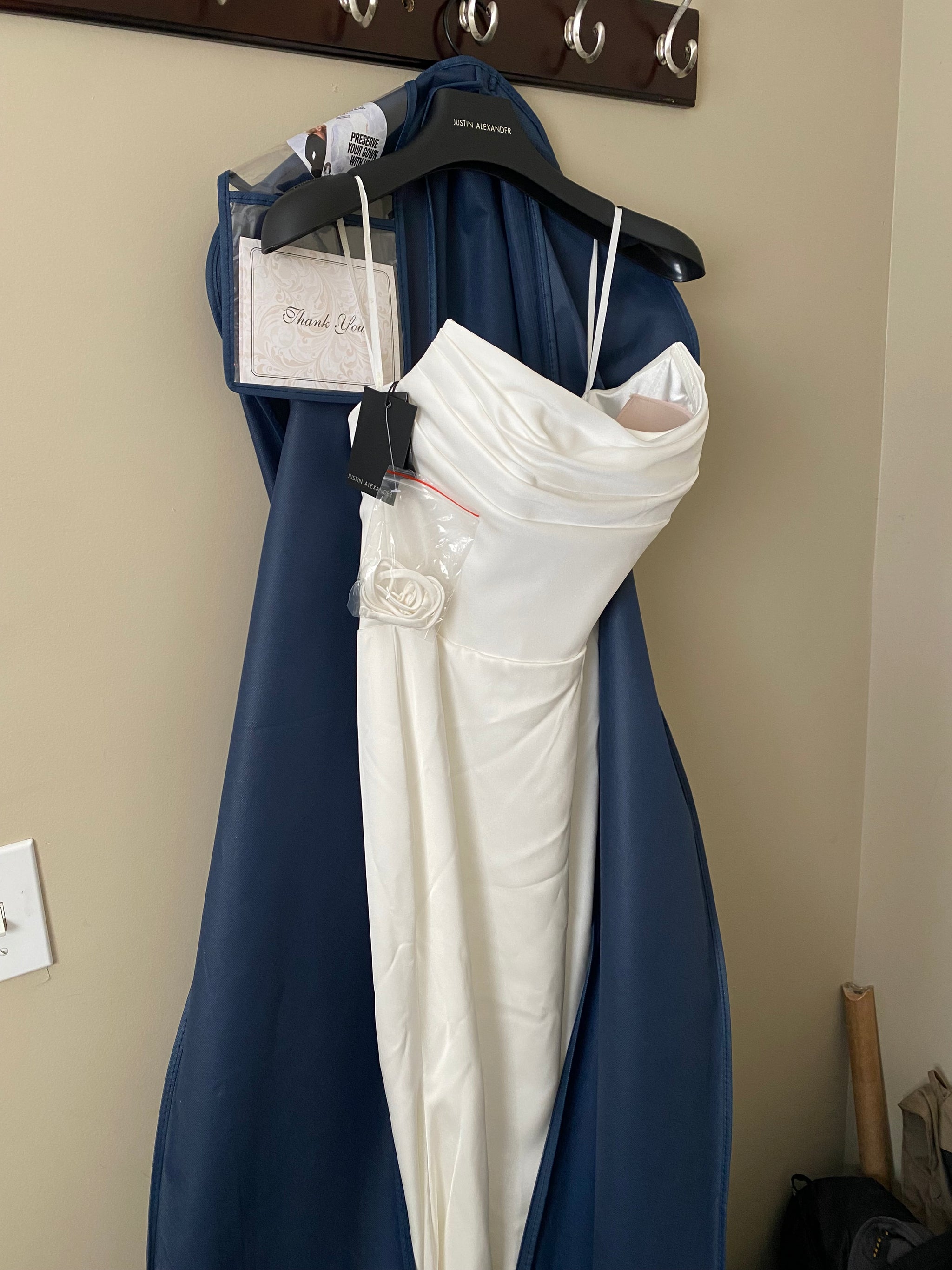 Justin Alexander Gwinn 88320 – Nearly Newlywed