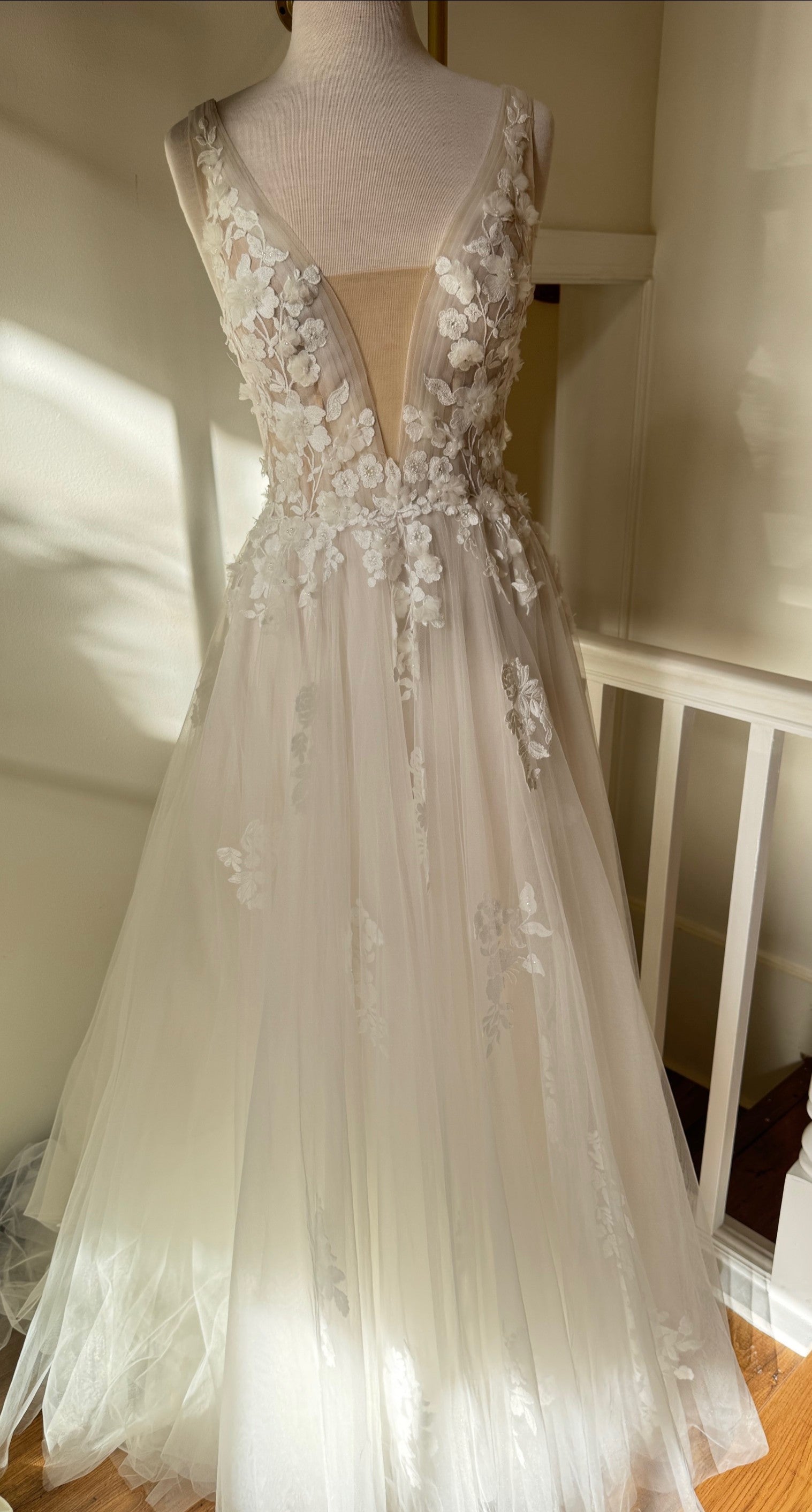 Justin Alexander 99213 – Nearly Newlywed