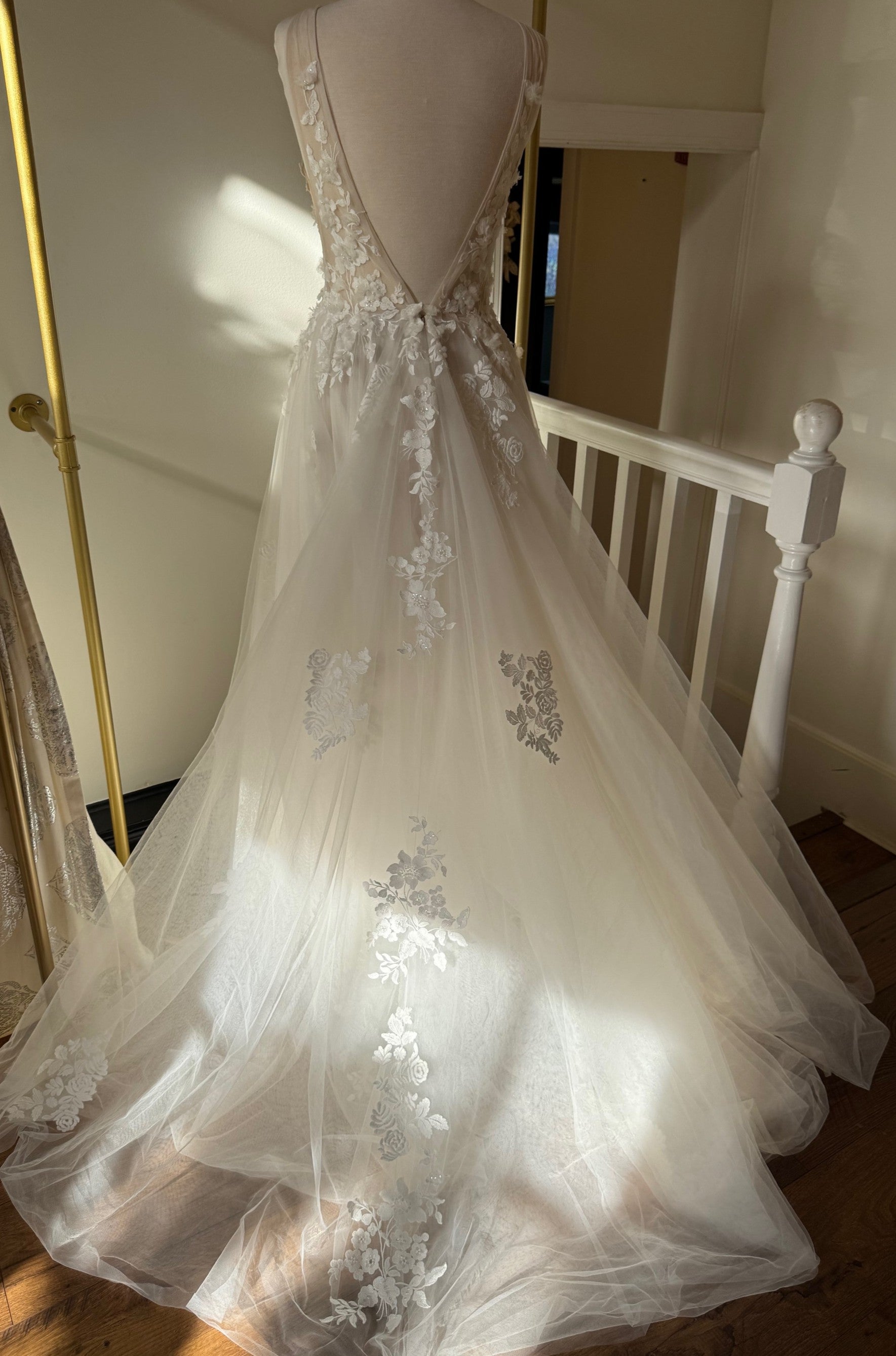 Justin Alexander 99213 – Nearly Newlywed