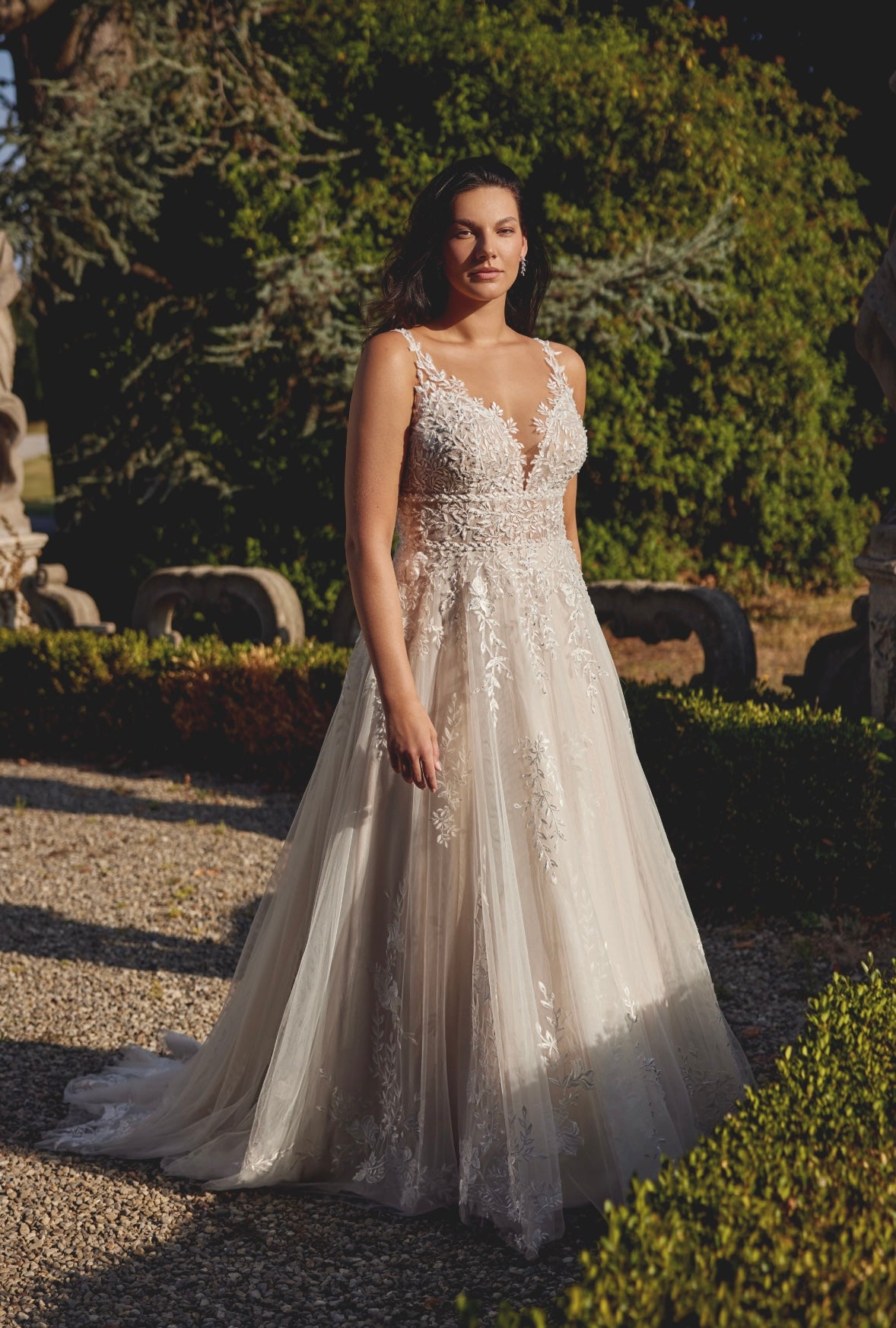 Justin Alexander Style 88122 – Nearly Newlywed