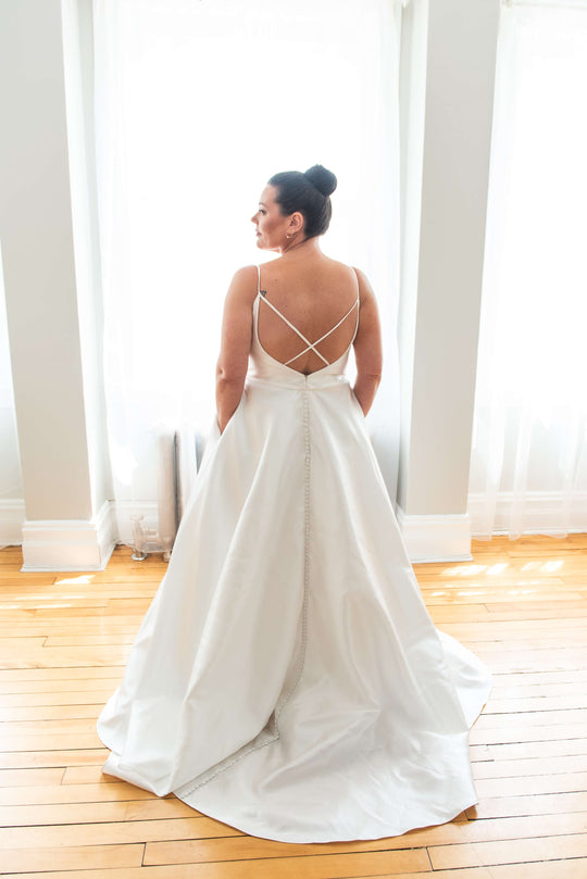 Justin Alexander Adore