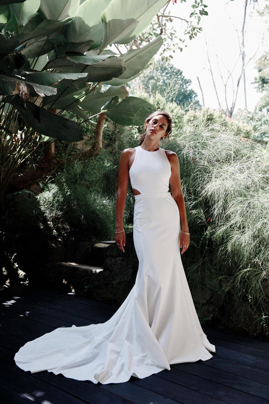 Karen Willis Holmes Bridget