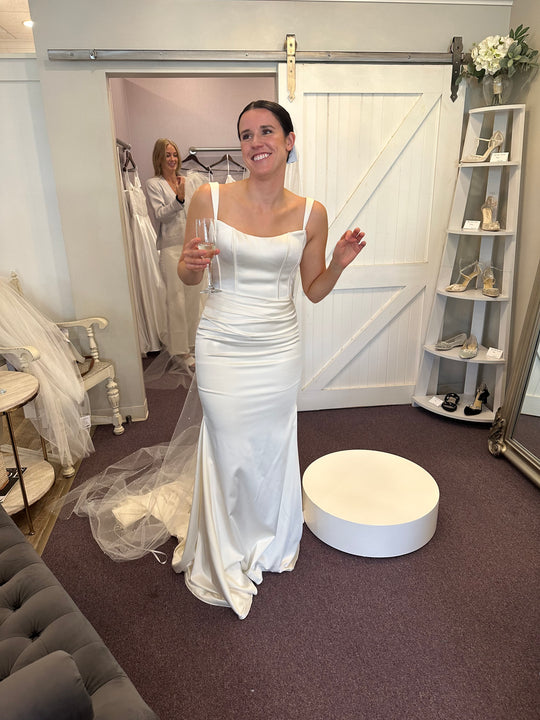 Kelly Faetanini Celine