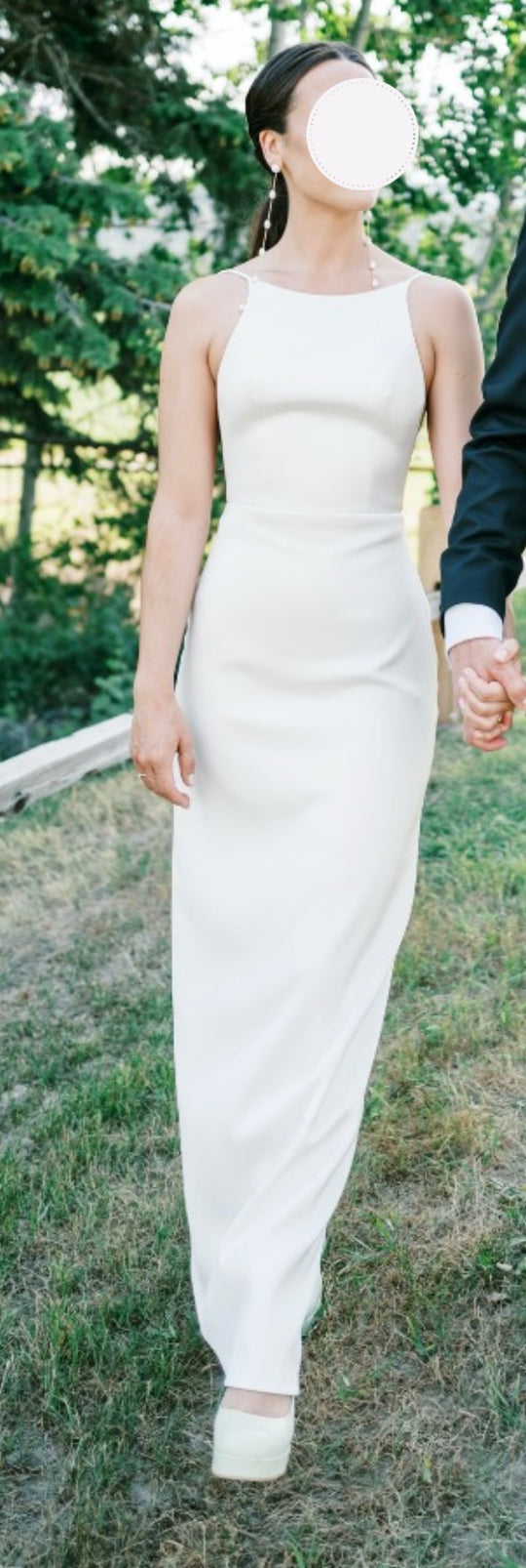 Laudae Kloof (satin w/customized with column skirt)