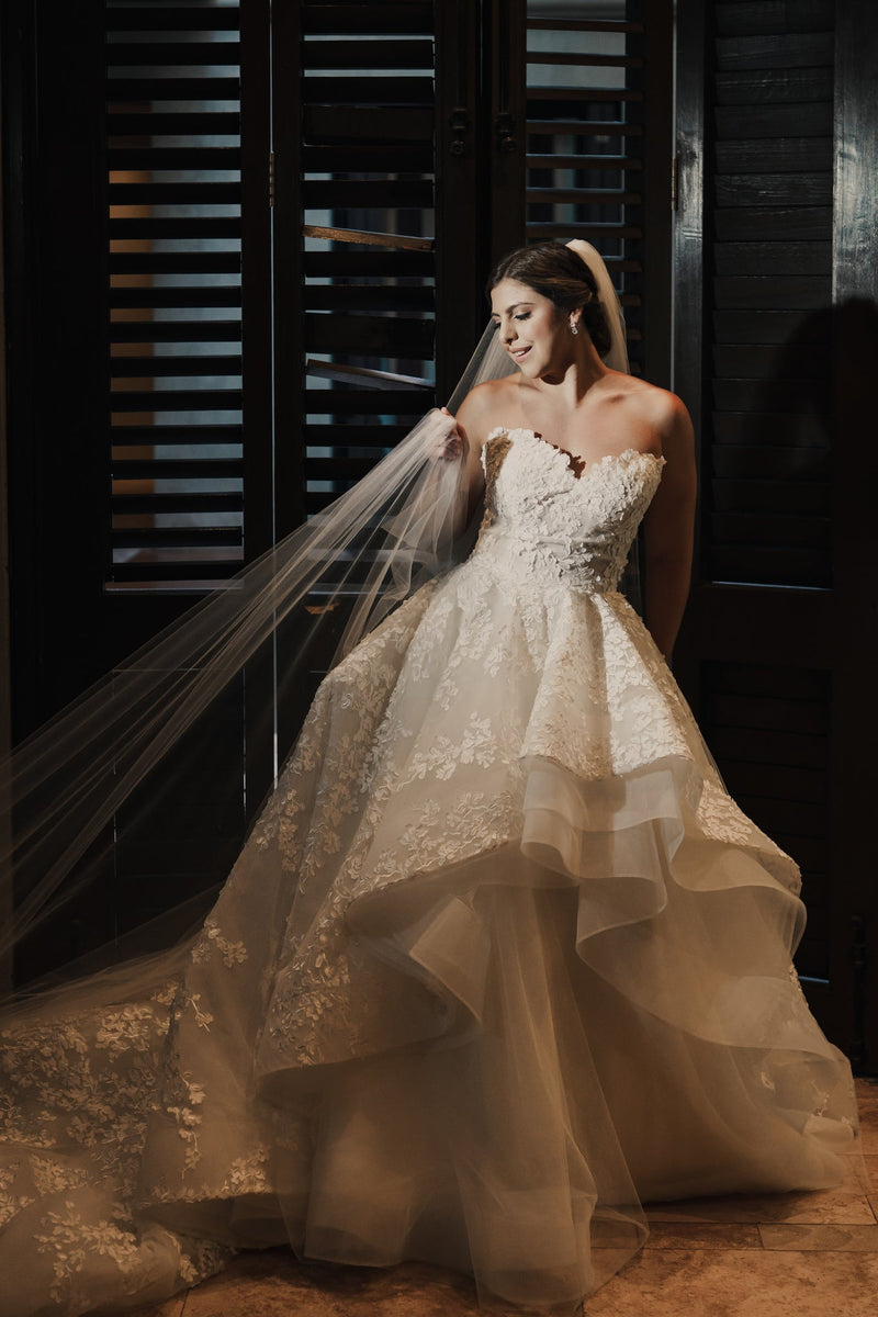 Lazaro Estee 32012 – PreOwnedWeddingDresses