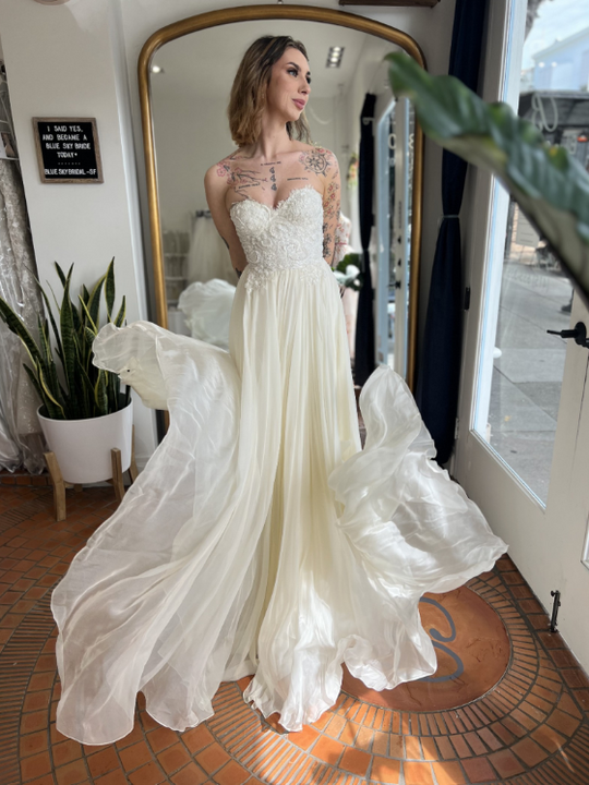 Leanne Marshall Isabella