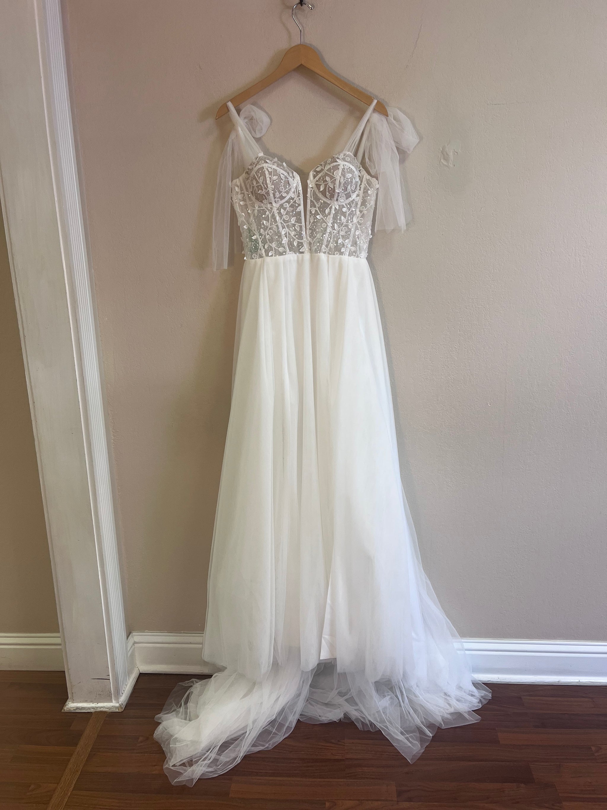 strapless open back dress Made With Love Ollie Tulle – Nearly Newlywed