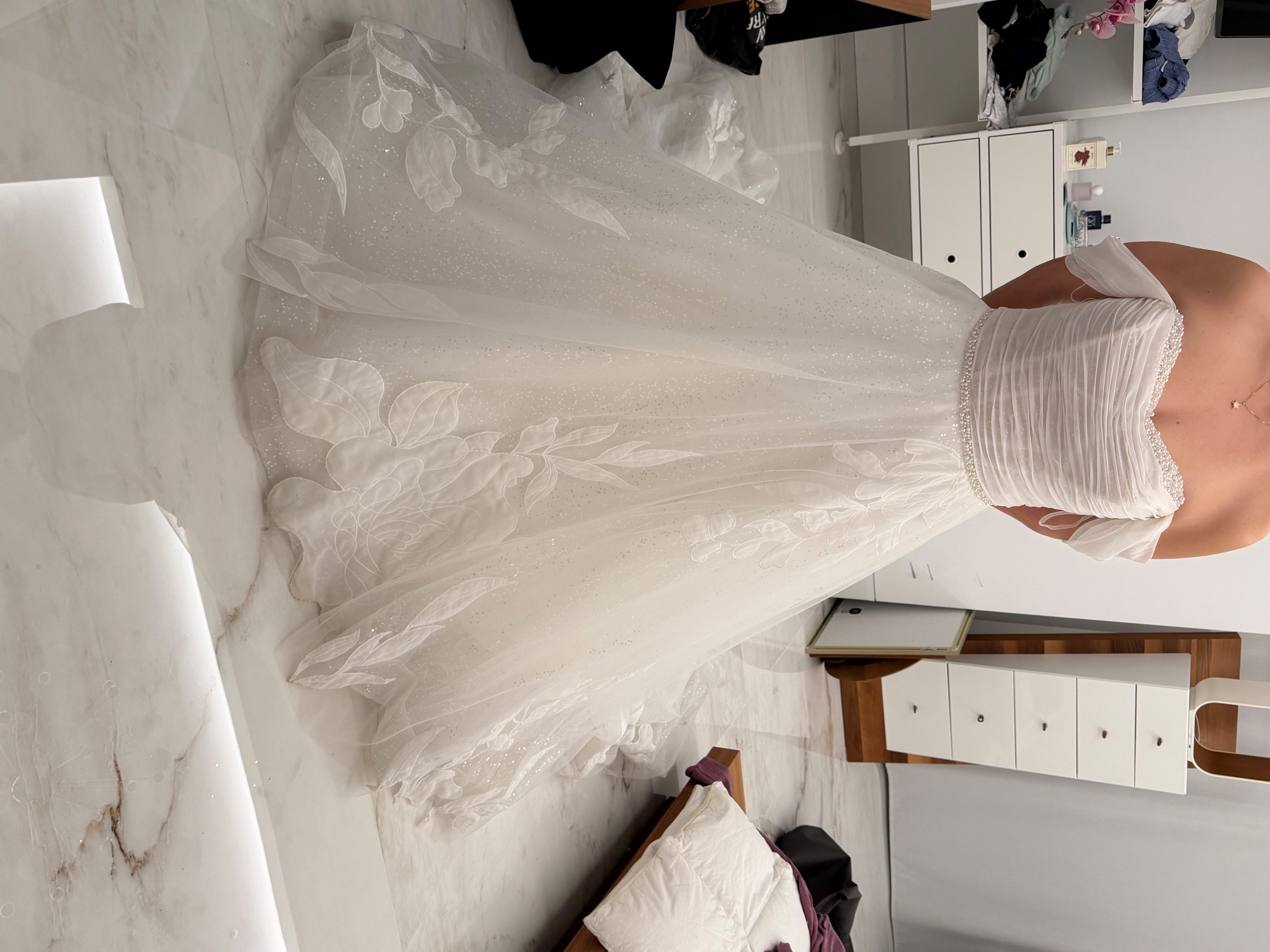 Madeline Gardner – Nearly Newlywed