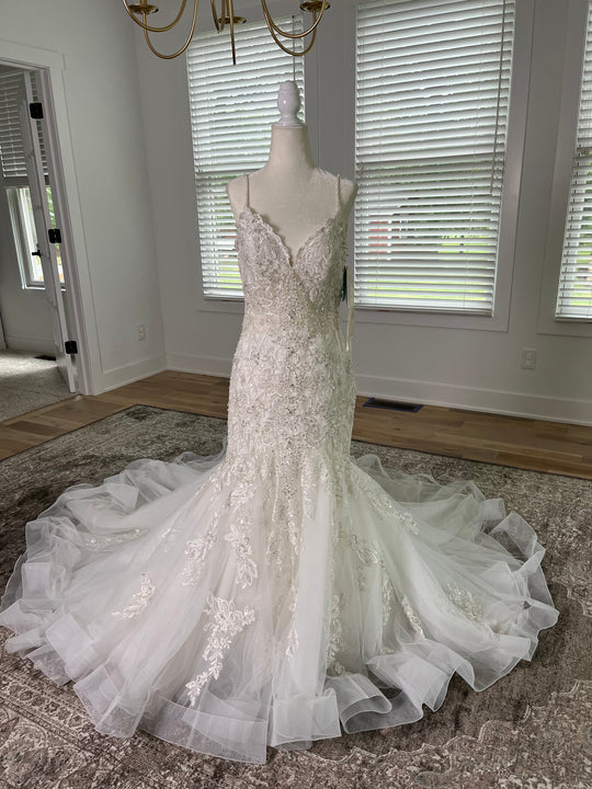 Madeline Gardner Collection - Morilee Signature  ~ Mihailia Wedding Dress