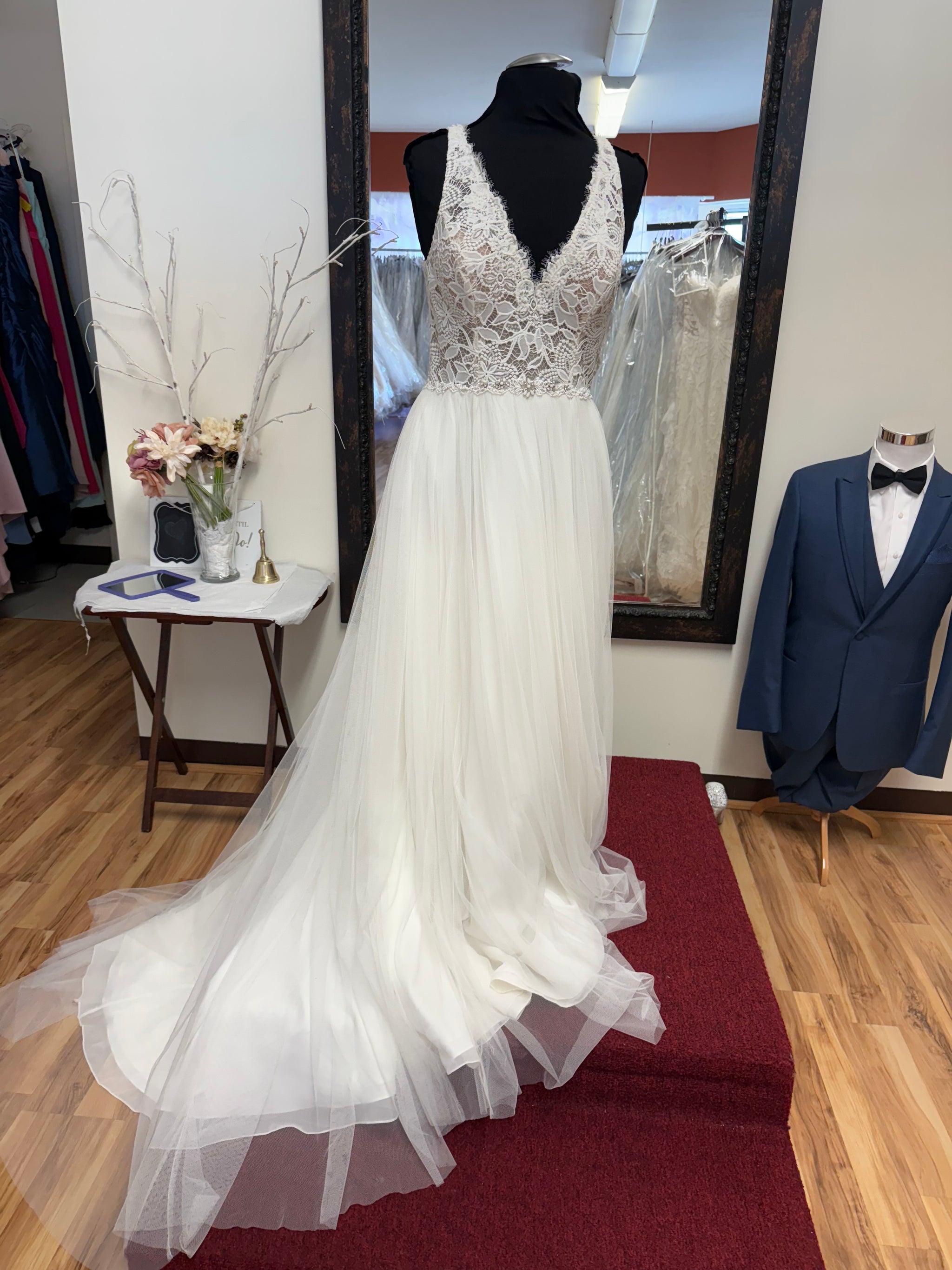 Maggie Sottero Connie  Nearly Newlywed