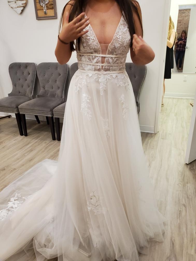 Maggie Sottero Raelynn 9RT827 Nearly Newlywed