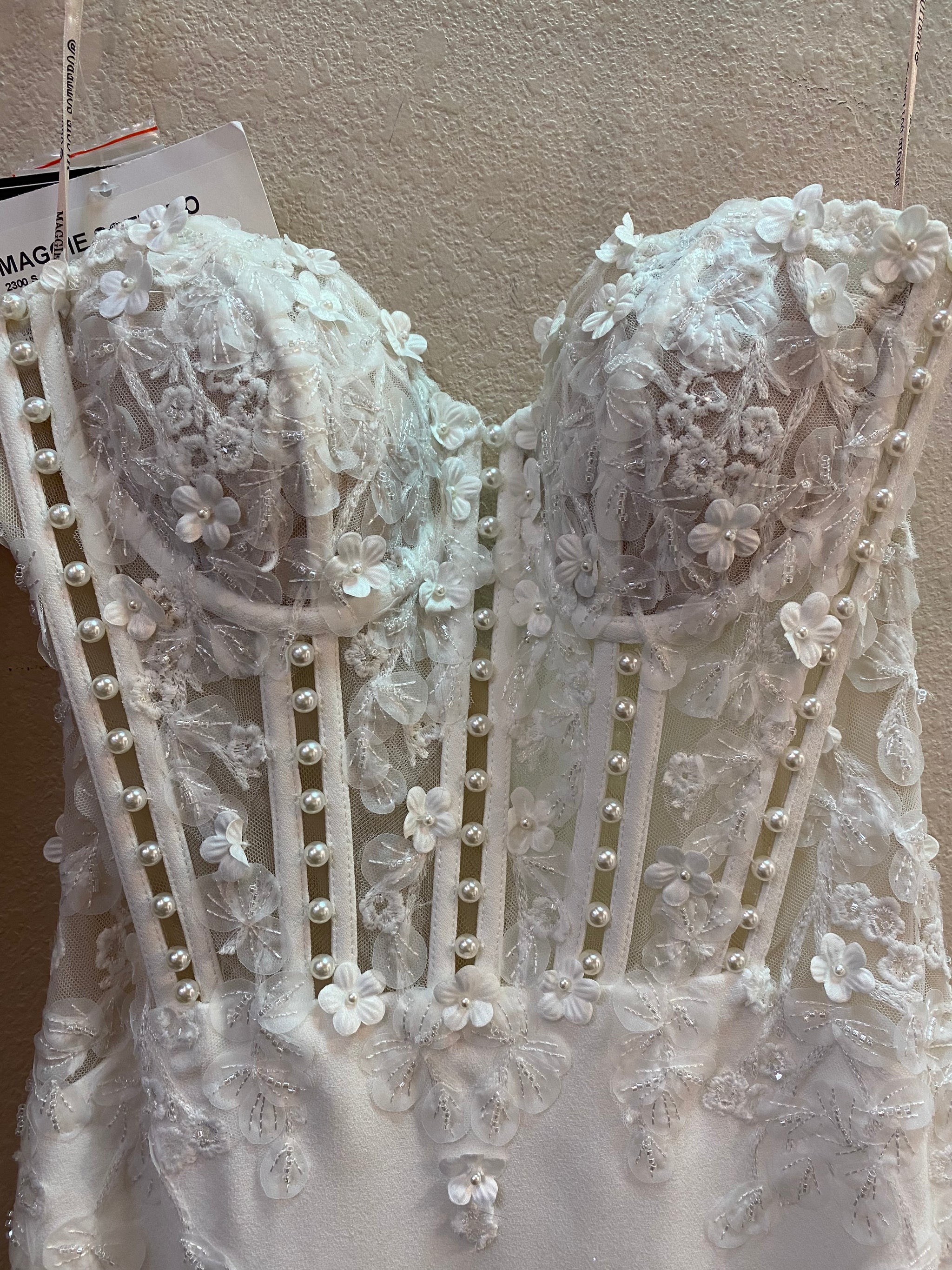 Maggie Sottero Doritte Nearly Newlywed Maggie Sottero Doritte Nearly Newlywed