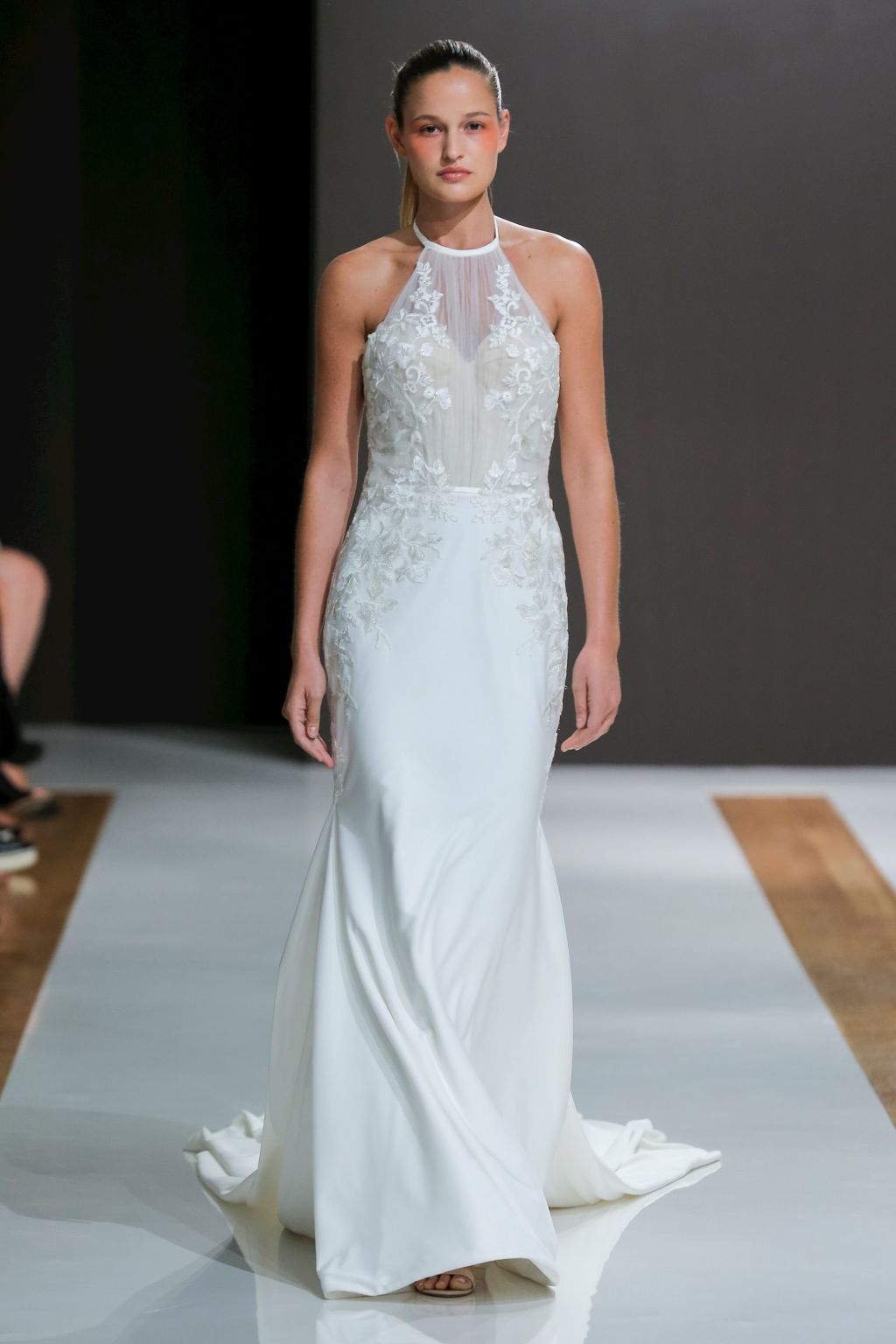 wedding dress designer mark zunino Corey ( Z6113) – Nearly Newlywed Size:UK 12 / US 8 / EU 40 Zunino atelier NotReturnable Champagne Junior Bridesmaid Dresses