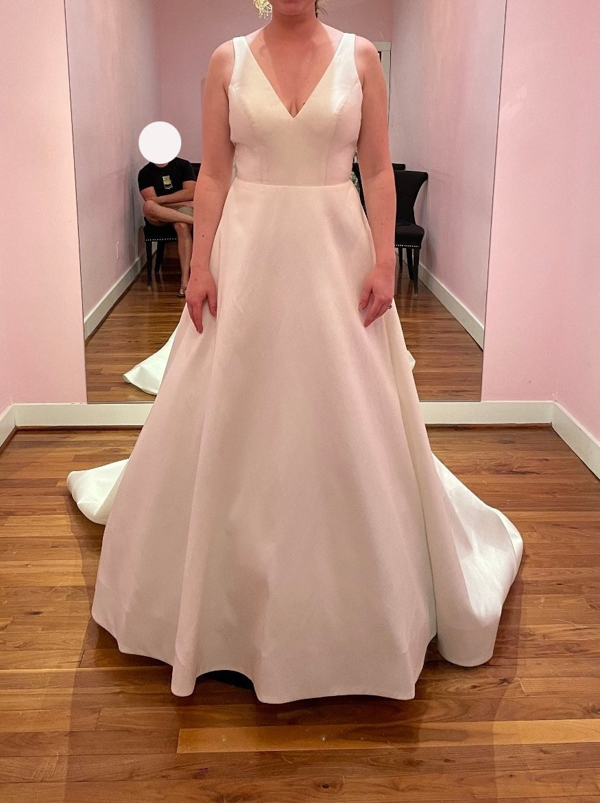 Martina Liana Custom Mollie 1275 – Nearly Newlywed