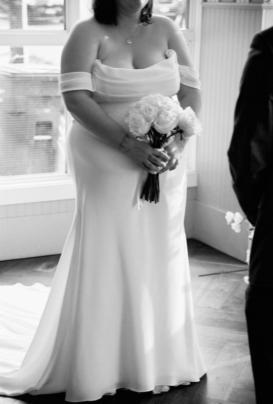 Mikaella Valencia/ M2435