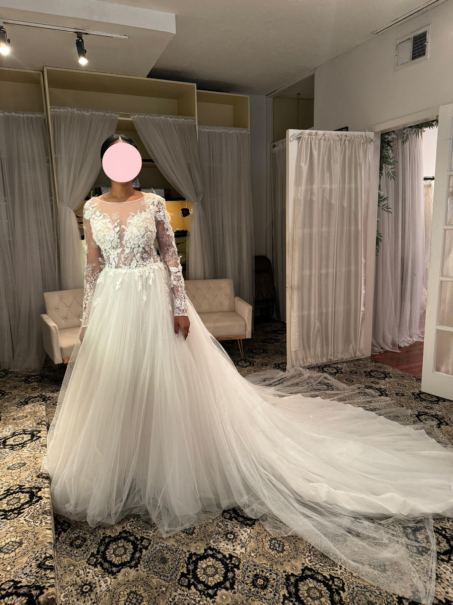  Milla Nova 42 – Nearly Newlywed 