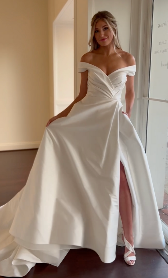 Monique Lhuillier BL21127