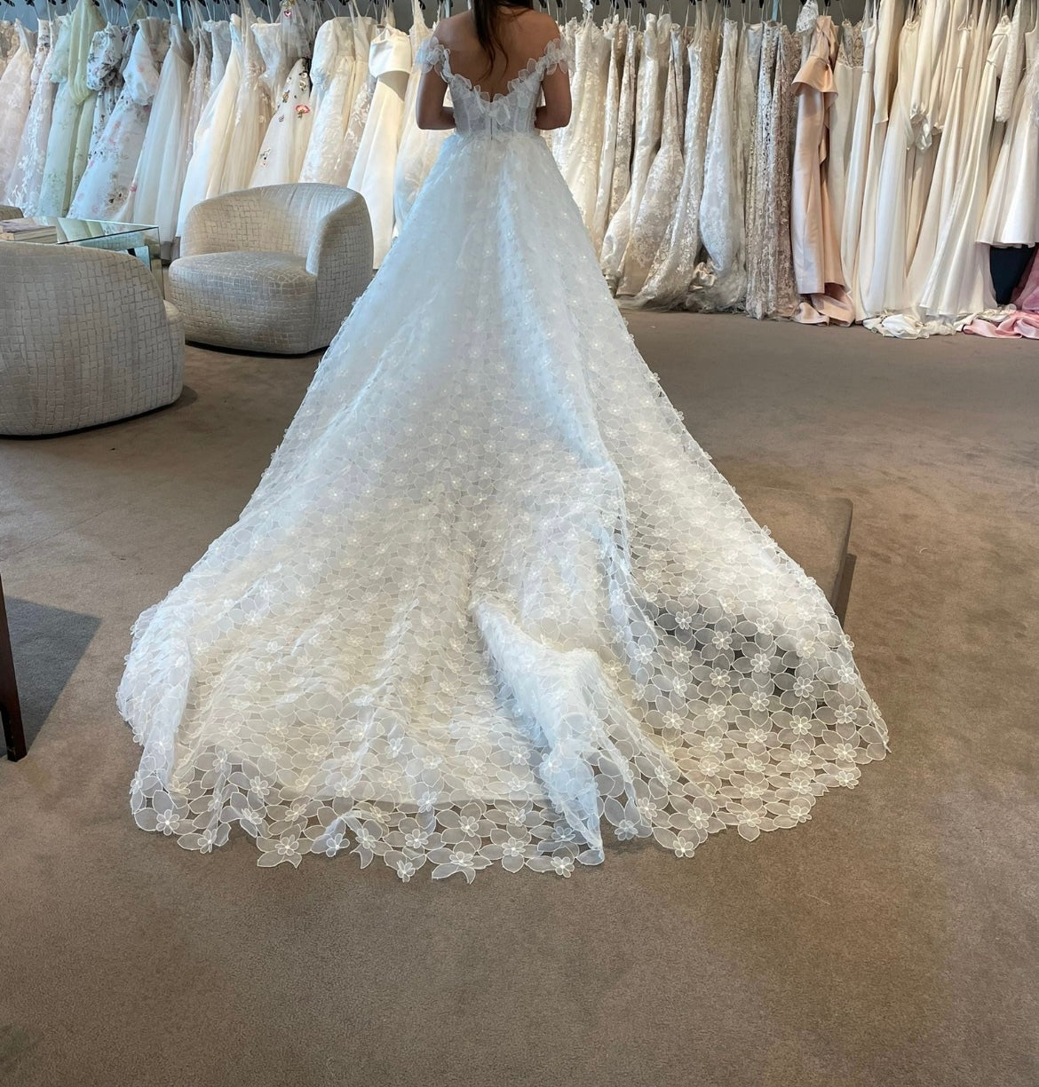 Monique Lhuillier Regency – Nearly Newlywed