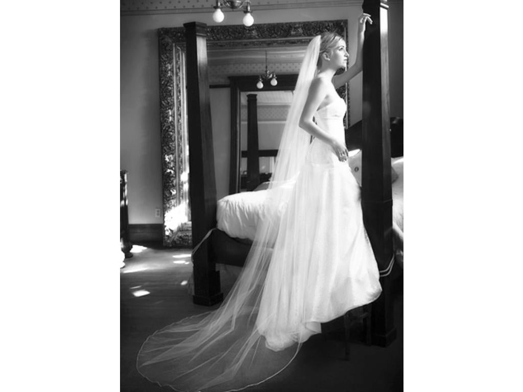 Monique Lhuillier Cathedral Veil - Main Image