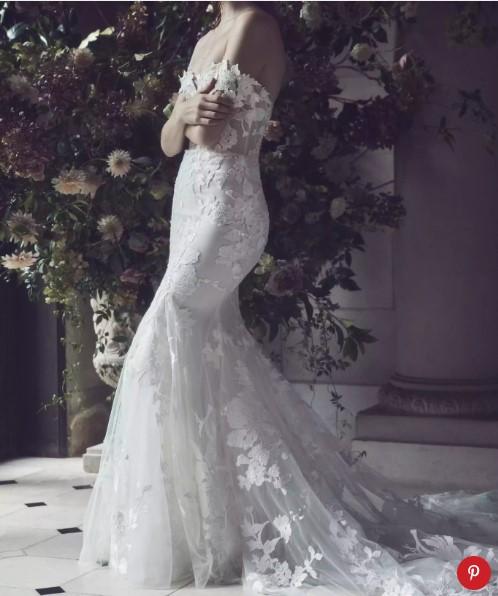 Monique Lhuillier Willow Fall 2019 – Nearly Newlywed