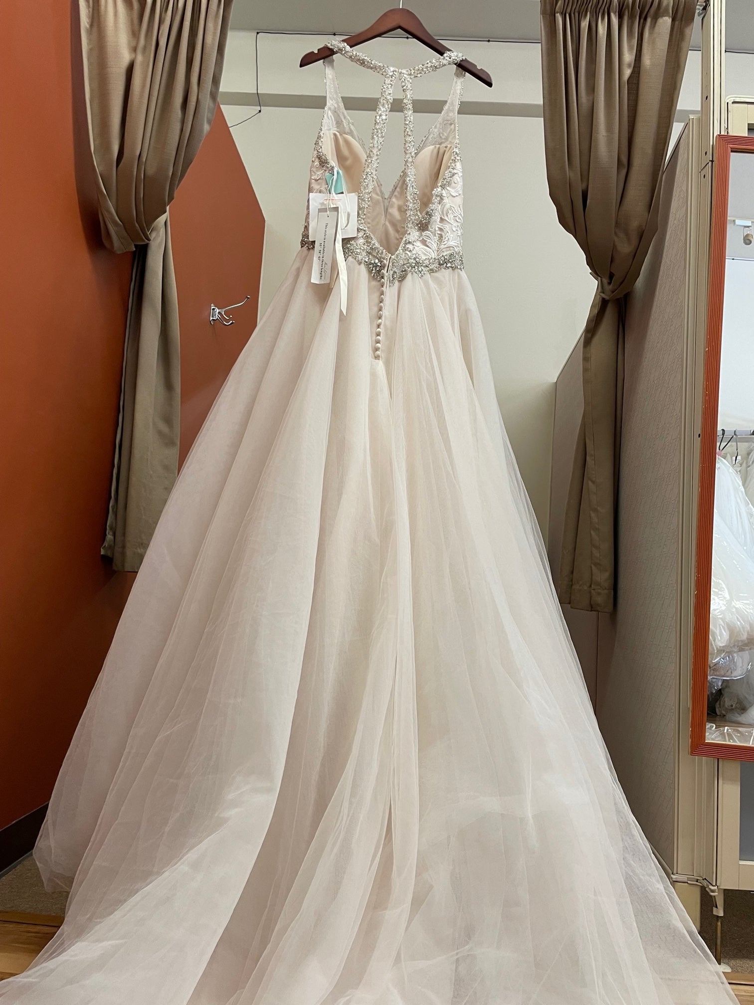 Mori Lee 8119 – Nearly Newlywed