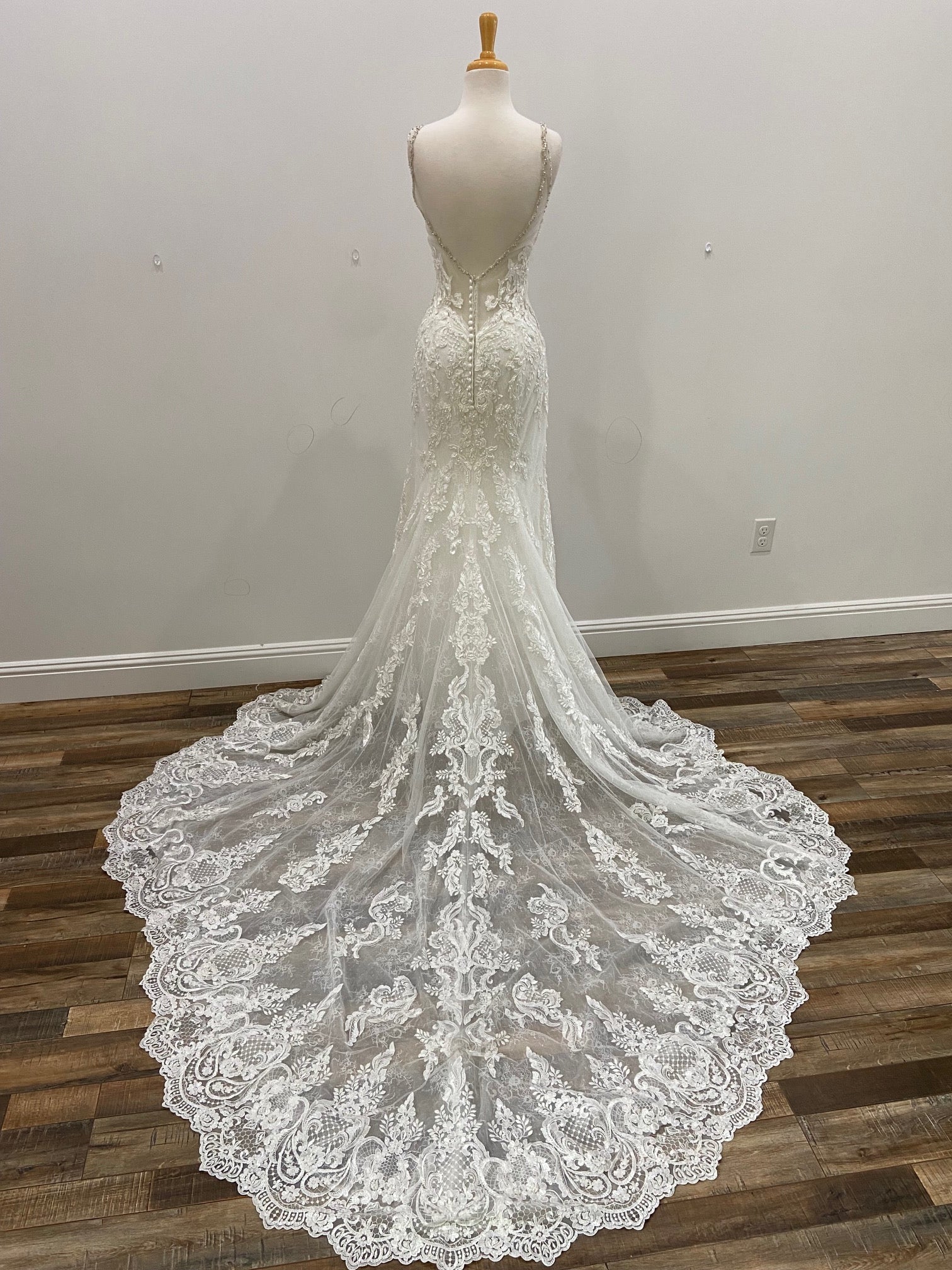 MORIさん Mori Lee Sofia 2139 – Nearly Newlywed