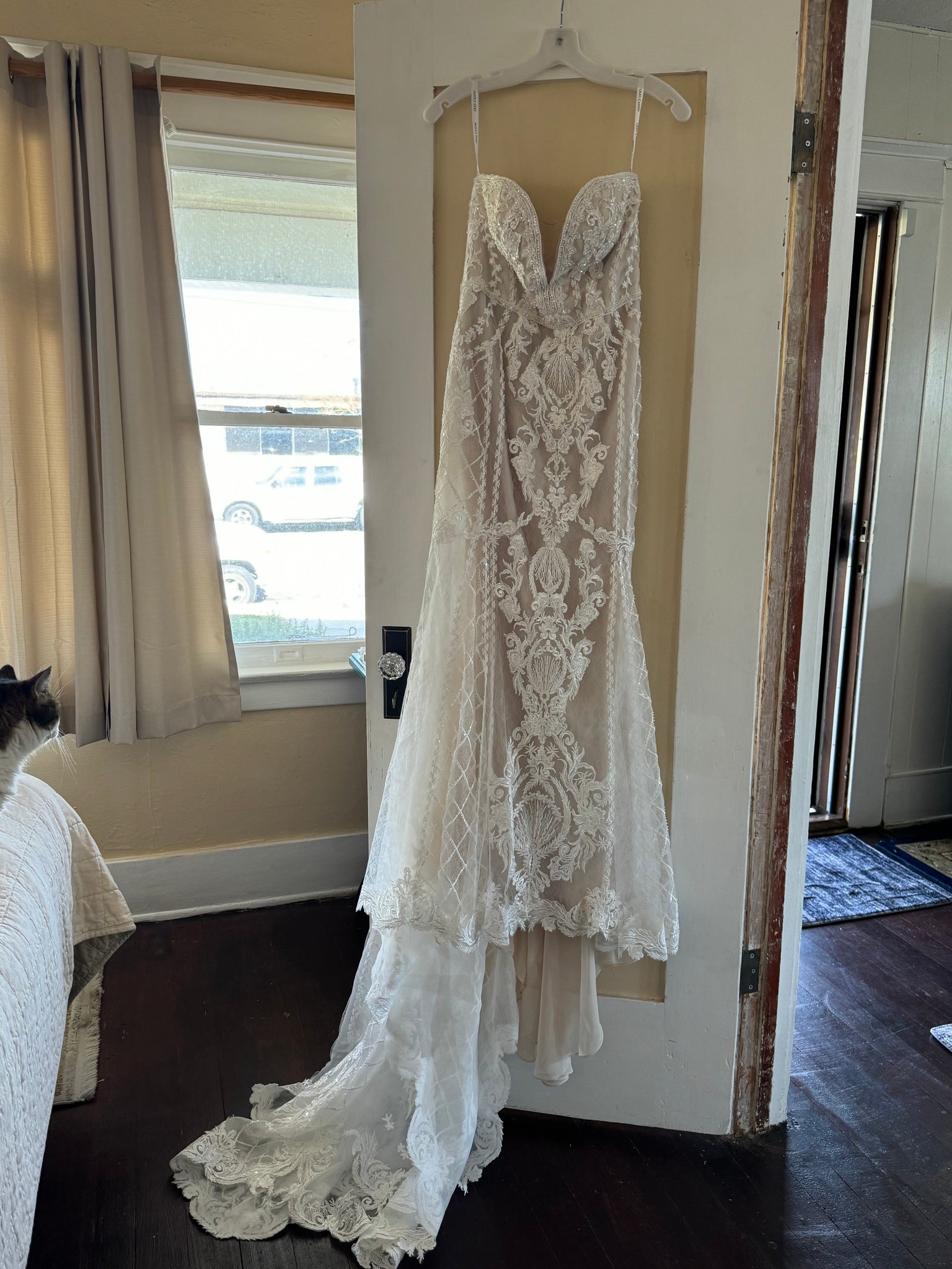 Oleg Cassini CWG878 Nearly Newlywed Oleg Cassini CWG878 Nearly Newlywed
