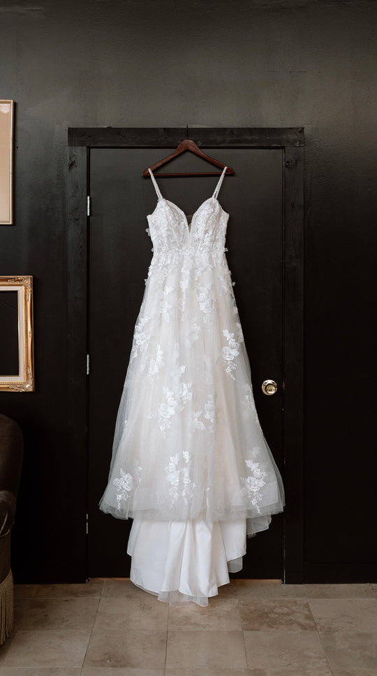 Oleg Cassini STYLE# CWG929